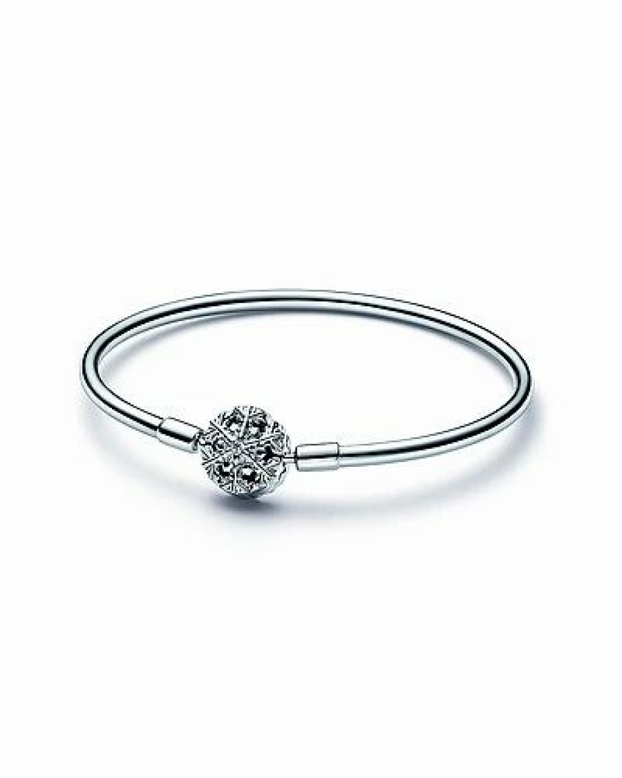 Bracelets * | Pandora Moments Silver Snowflake Bangle Bracelet Women